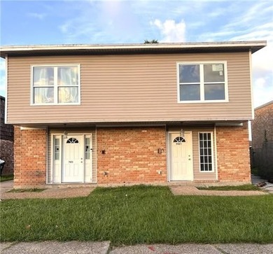 Lake Pontchartrain Townhome/Townhouse For Sale in New Orleans Louisiana