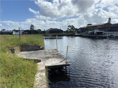 Cape Coral Lakes Area Lot For Sale in Cape Coral Florida