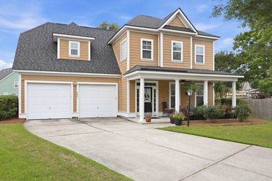 Welcome to 4003 Key Thatch Court -- a beautifully maintained - photo 2
