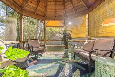 Experience one of the most unique properties on Lake Holcombe! - photo 11