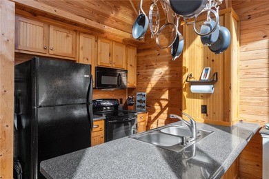 Affordable lake living! Furnished Lake Keowee Cabin! - photo 11