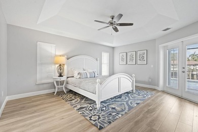 Premier waterfront opportunity in the highly sought-after Queens - photo 20