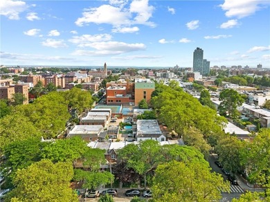 Welcome to this lovingly maintained single-family home in the - photo 32