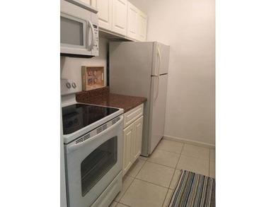 IMMACULATE one bedroom condo in east Boynton, remodeled, BRAND - photo 7