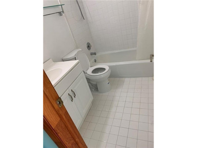 IMMACULATE one bedroom condo in east Boynton, remodeled, BRAND - photo 9