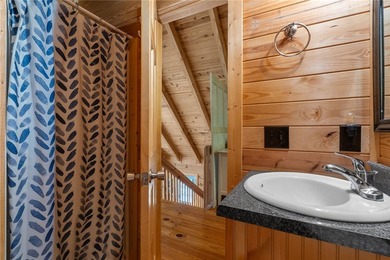Affordable lake living! Furnished Lake Keowee Cabin! - photo 42