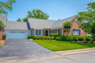 Lake Condo Sale Pending in Chattanooga, Tennessee