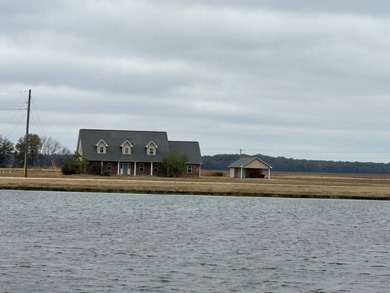 Lake Home For Sale in Greenwood, Mississippi