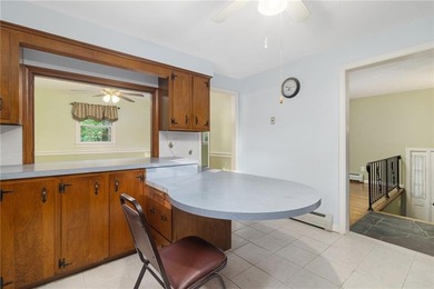 Welcome to 350 Essex Road in North Kingstown. This - photo 6