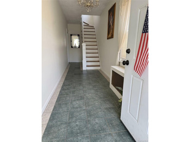 Exceptional opportunity to own a detached two-family home in a - photo 9