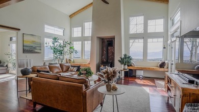 Renovated 5,600 sq ft home on 5 acres in the private gated - photo 11