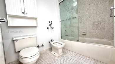 ***MOTIVATED SELLER***
Smart-buy opportunity in Sunny Isles!