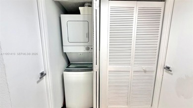 ***MOTIVATED SELLER***
Smart-buy opportunity in Sunny Isles!