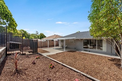 Lovely and Spacious 3Br/2ba, 1,358sf single level home with a 2 - photo 19