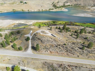 Lake Commercial For Sale in Dixon, Montana