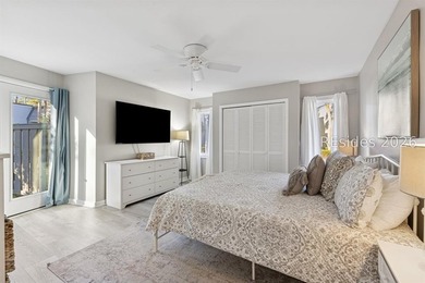 Located in the heart of Harbour Town within Sea Pines, this - photo 23