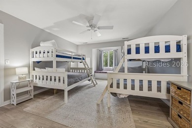 Located in the heart of Harbour Town within Sea Pines, this - photo 30