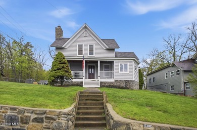 Spacious 5-bedroom, 3.5-bath home in the heart of Bolton - photo 1