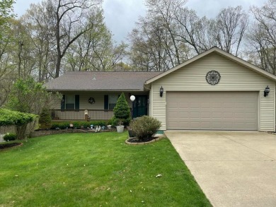 Lake Home For Sale in Howard, Ohio