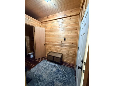 Charming and cozy 2-bedroom, 1.5-bath lake house in a highly - photo 9