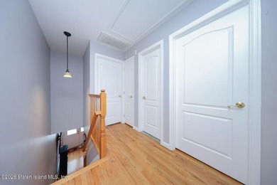Built in 2005 this one family Colonial features spacious - photo 12