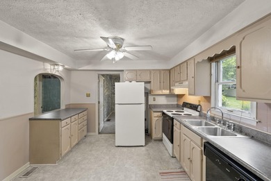 This two bedroom, one bathroom lakehouse is all about time well - photo 13