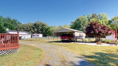 Welcome this well-maintained ranch-style home offering comfort - photo 15