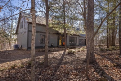 Lake Home For Sale in Innsbrook, Missouri