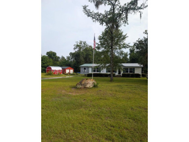 Lake Home For Sale in Donalsonville, Georgia
