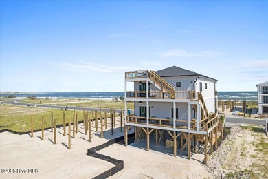 Welcome to 25 Grand View Drive, a stunning custom-built 2023