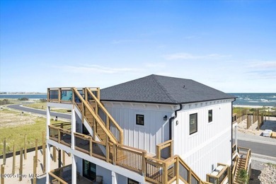 Welcome to 25 Grand View Drive, a stunning custom-built 2023