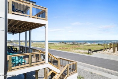 Welcome to 25 Grand View Drive, a stunning custom-built 2023