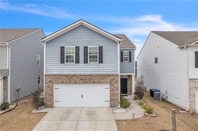 Lake Lanier Home For Sale in Oakwood Georgia