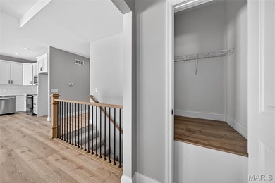 New Construction!! A 1,303 sq. ft. ranch featuring 2 bedrooms, 2 - photo 9