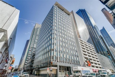 DOWNTOWN LUXURY 14th FLOOR UNIT being 1 of only 3 with this