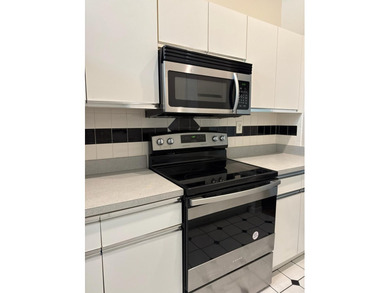 Huge Price Reduction. Seller-Financing available. Move-in ready - photo 10