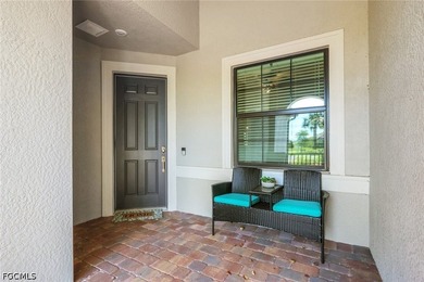 Welcome home to your better than new *SMART* villa in River Hall - photo 2