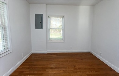 Discover the perfect blend of privacy and comfort in this - photo 12