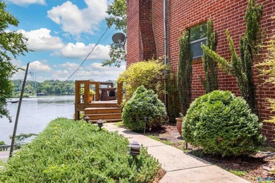Great price for waterfront property! Main Channel. Enjoy - photo 4