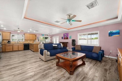 Welcome to your own slice of Florida paradise! This beautifully - photo 15