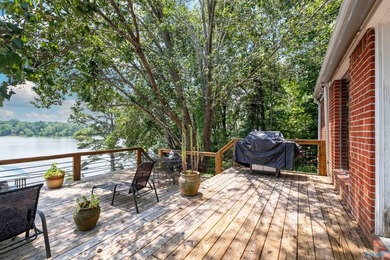 Great price for waterfront property! Main Channel. Enjoy - photo 7