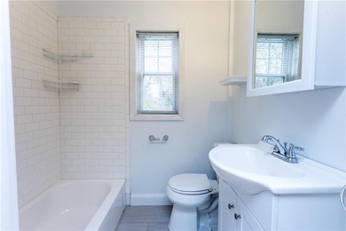 Discover the perfect blend of privacy and comfort in this - photo 20