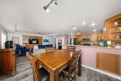 Welcome to your own slice of Florida paradise! This beautifully - photo 21