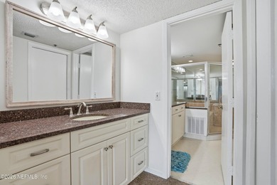 Welcome home to this beautiful 3-bedroom condo in the heart of - photo 22