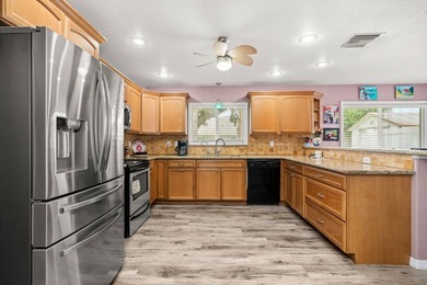 Welcome to your own slice of Florida paradise! This beautifully - photo 23