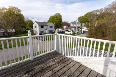 Discover the perfect blend of privacy and comfort in this - photo 27