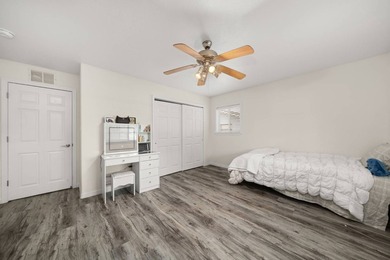 Welcome to your own slice of Florida paradise! This beautifully - photo 34