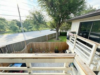 Located in a quiet, well kept community with quick access to - photo 4