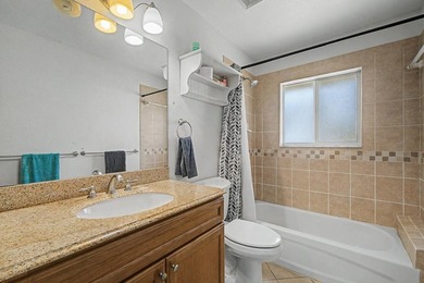 Welcome to your own slice of Florida paradise! This beautifully - photo 37
