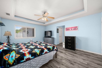 Welcome to your own slice of Florida paradise! This beautifully - photo 41